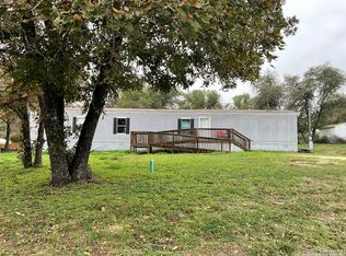 4111 Wild Fox, Elmendorf, TX 78112