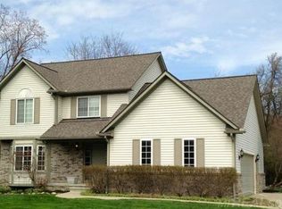 81 Evaline Dr, Troy, MI