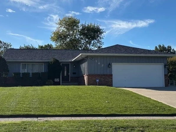 362 Brantley Ln, Brunswick, OH 44212