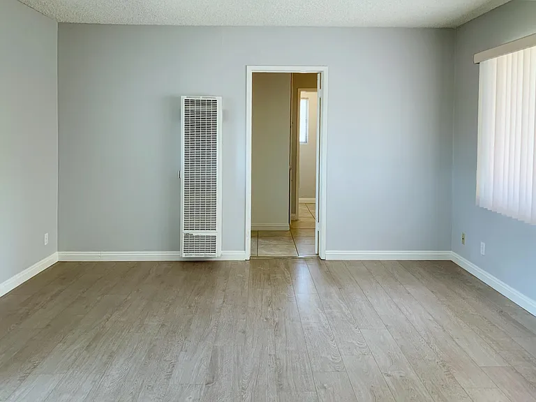 355 S Arroyo Dr #K — Photo 3