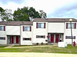 140 Orchard Dr APT A, Saint Clairsville, OH 43950
