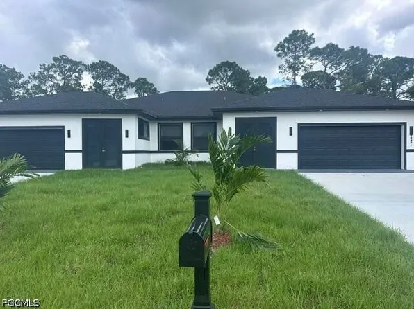 2249/2251 Fairway Dr, Lehigh Acres, FL 33973