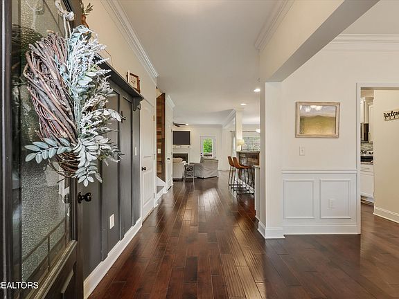 4th image of 8506 Coral Sand Ln