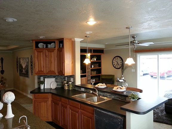 4th image of 15906 E Sprague Ave