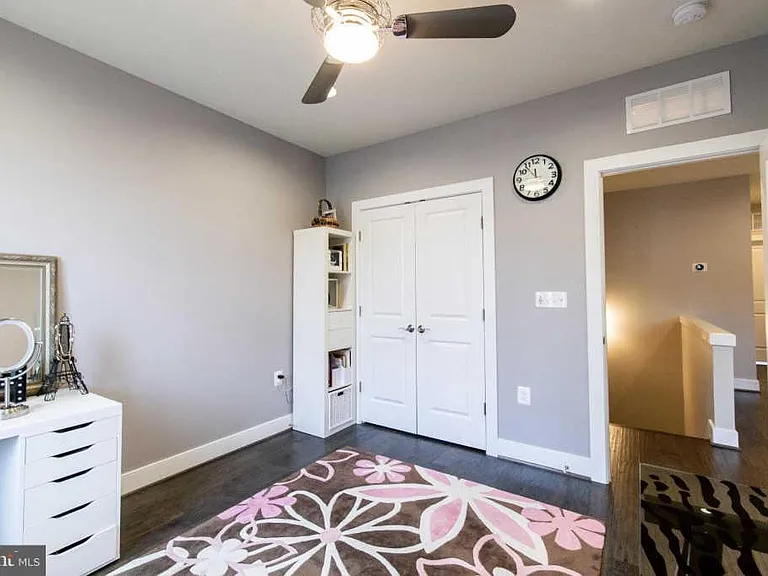 2203 Richmond Hwy #101 — Photo 24