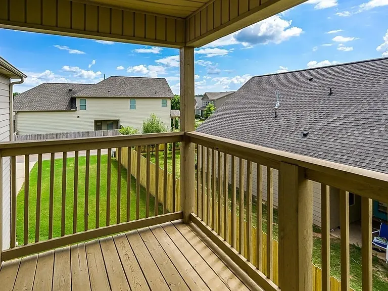 7102 Sutter Ct — Photo 26