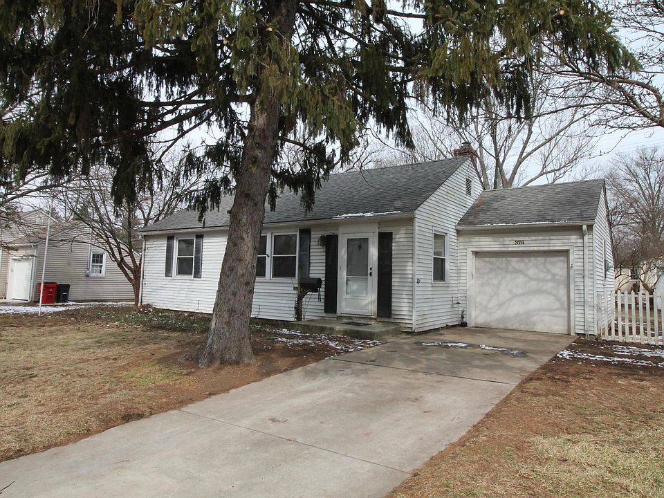 1st image of 376 Selby Blvd N