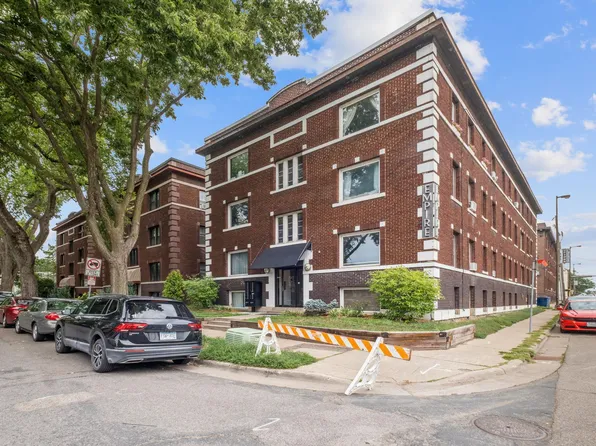 2881 Irving Ave S Unit 305, Minneapolis, MN 55408