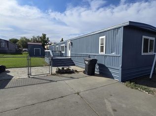 107 N 68th Ave, West Richland, WA 99353
