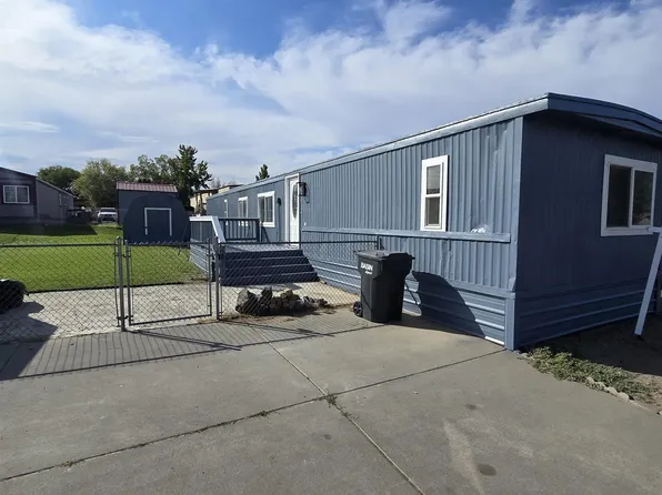 107 N 68th Ave, West Richland, WA 99353