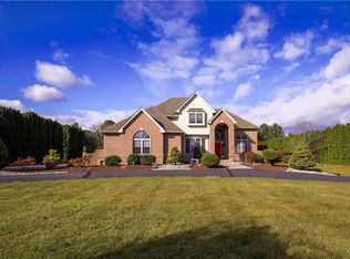 410 Nolf Rd, Nazareth, PA 18064