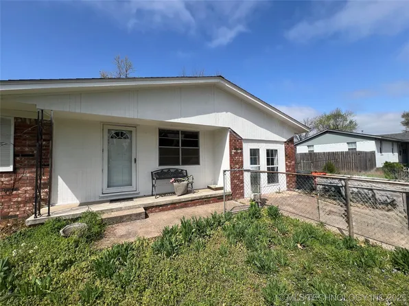 20871 S Rand Ave, Tahlequah, OK 74464