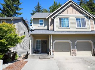 112 NE Miramar Cir, Bremerton, WA 98311