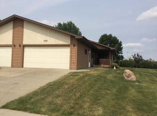 1938 E Capitol Ave, Bismarck, ND 58501