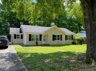 5814 Woody Grove Rd, Indian Trail, NC 28079