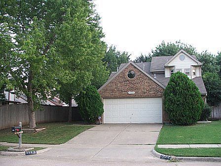 1st image of 1122 Seneca Pl