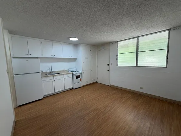 High Tide, 403 Hobron Ln APT 5, Honolulu, HI 96815