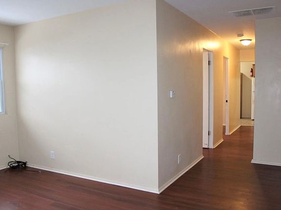 4th image of 1720 Dorchester Ave APT 3
