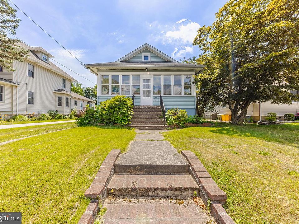 1st image of 244 W Graisbury Ave