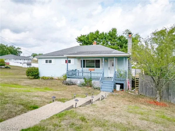 154 Locust Blvd, Wintersville, OH 43953