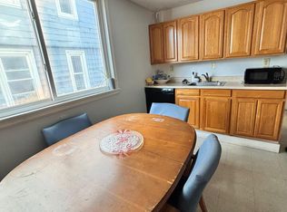 32 Shute St FLOOR 2, Everett, MA 02149