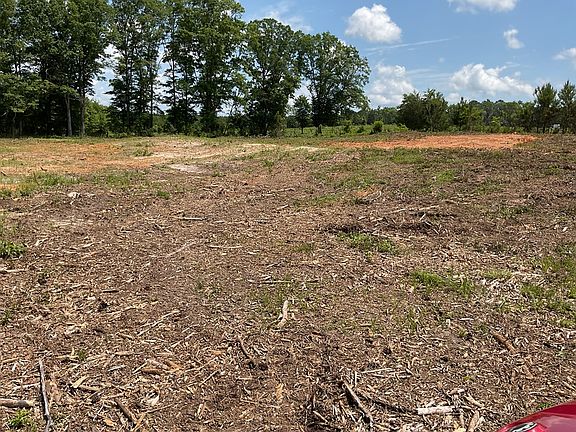2nd image of 3575 Centenary Rd