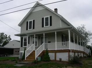 48 Ellenwood Ave, Somerset, MA 02725