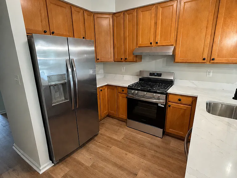 314 Helen Dr — Photo 3