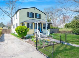 326 Litchfield Avenue, Babylon, NY 11702