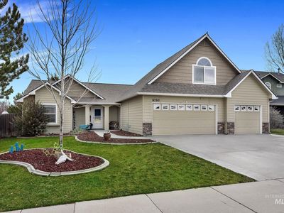 1030 S Library Ave, Kuna, ID, 83634