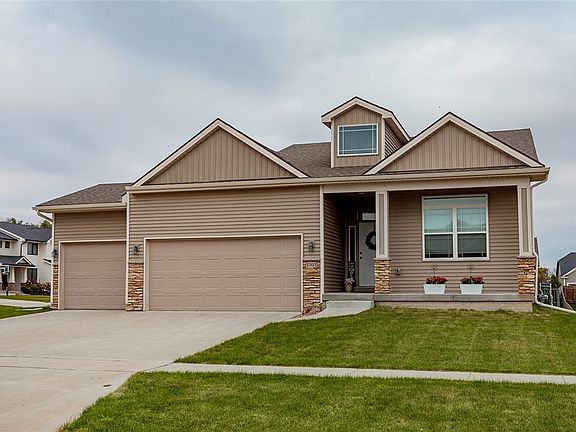 1301 S 10th St, Adel, IA 50003 | MLS #683585 | Zillow