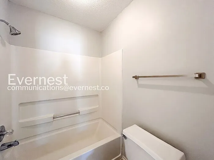 6230 Somerset Dr — Photo 7