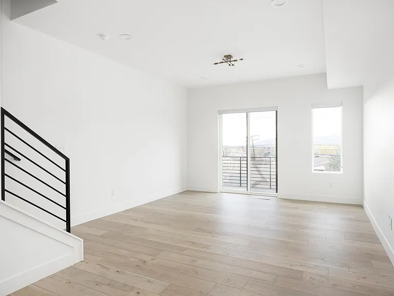 23 Views Townhomes — Photo 12