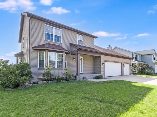 732 Oakwood St, Minooka, IL 60447