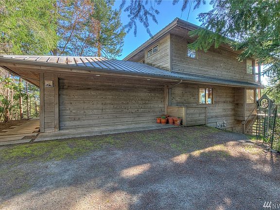 4th image of 1074 Palisades Dr