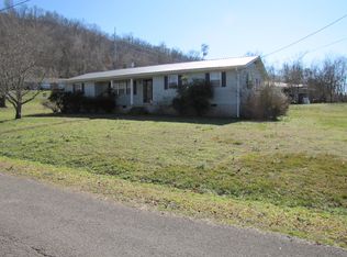 9620 Brewer St, Ooltewah, TN 37363
