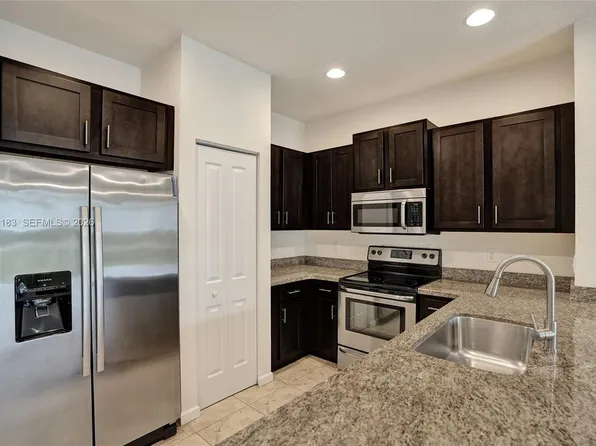 358 SE 1st Way, Deerfield Beach, FL 33441