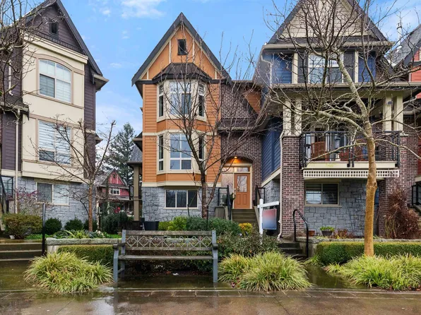 5734 Mitchell St, Chilliwack, BC V2R 0P2