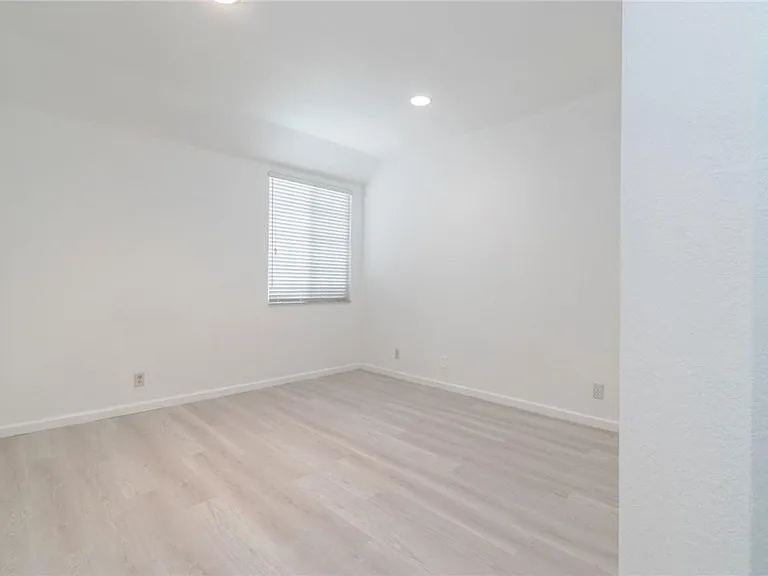 2692 Center Court Dr #2-32 — Photo 22