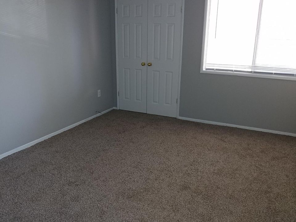 1st image of 7127 Donnell Pl
