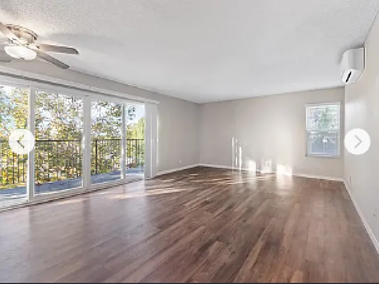 228 Las Flores Dr — Photo 1