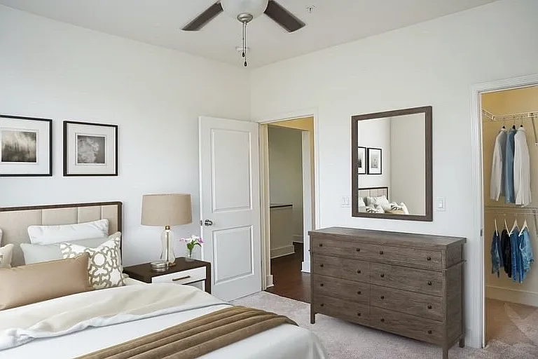 Neely - 1 BR/1 BA - 565 sq ft