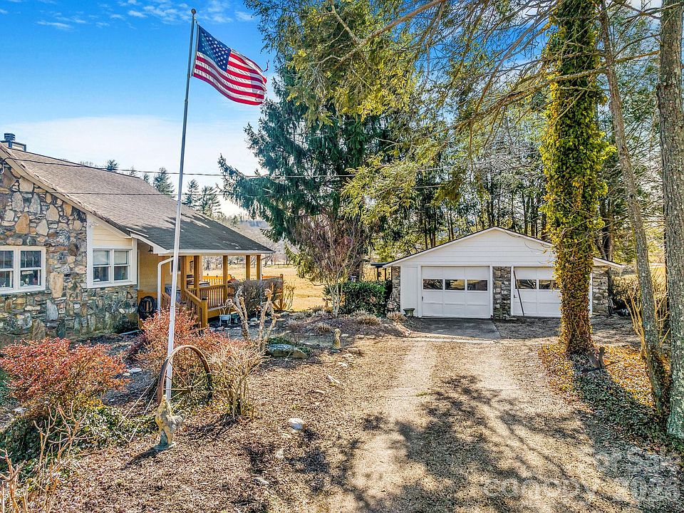 7th image of this home