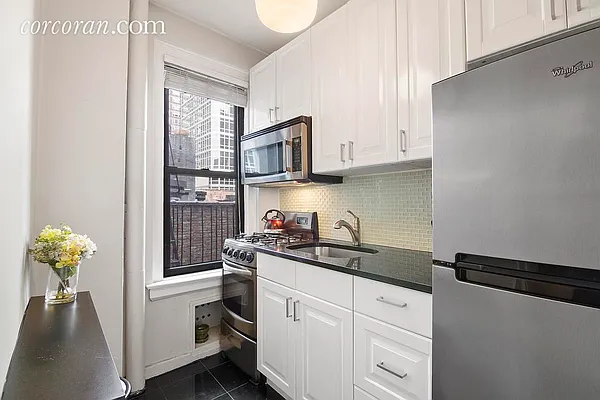 Sold by Corcoran | media 8