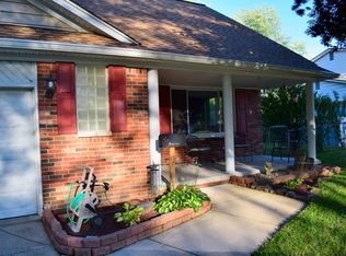 36636 Kenneth Ct, Sterling Heights, MI