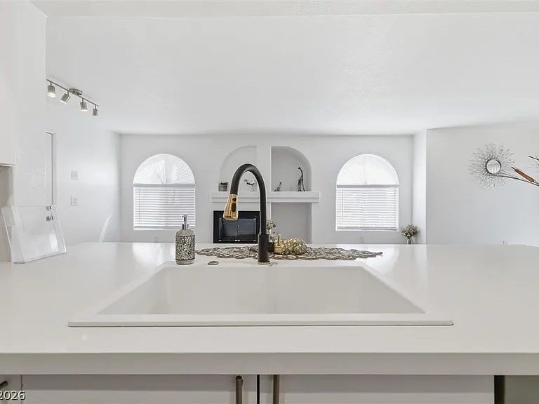 7950 W Flamingo Rd #1187 — Photo 18