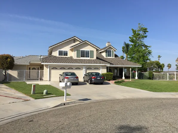 5193 Westford Ct, Riverside, CA 92505