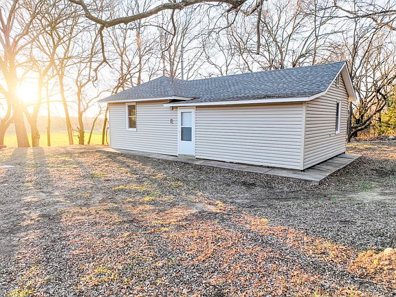 4th image of 6275 E River Rd