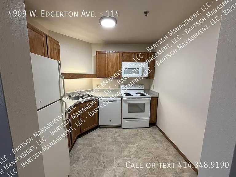 4909 W Edgerton Ave #114 — Photo 3