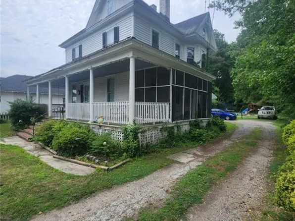 26162 Shoremain Dr, Bloxom, VA 23308
